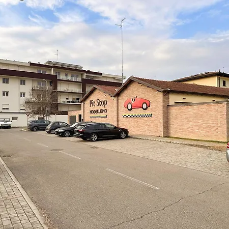 Residenza Menotti - Dom Modena